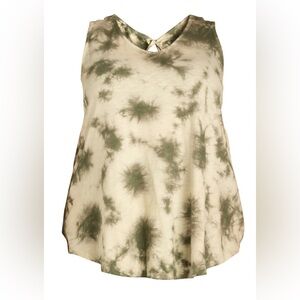 TERRA & SKY Womens Tank Top Size OX 14W Longer Length Loose Fit Green Beige New